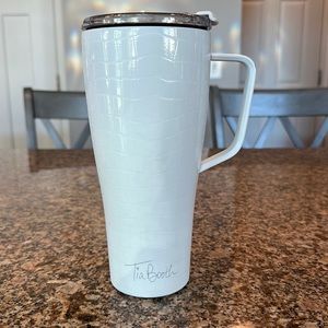 32 oz Tia Booth Brumate Pearl Croc cup